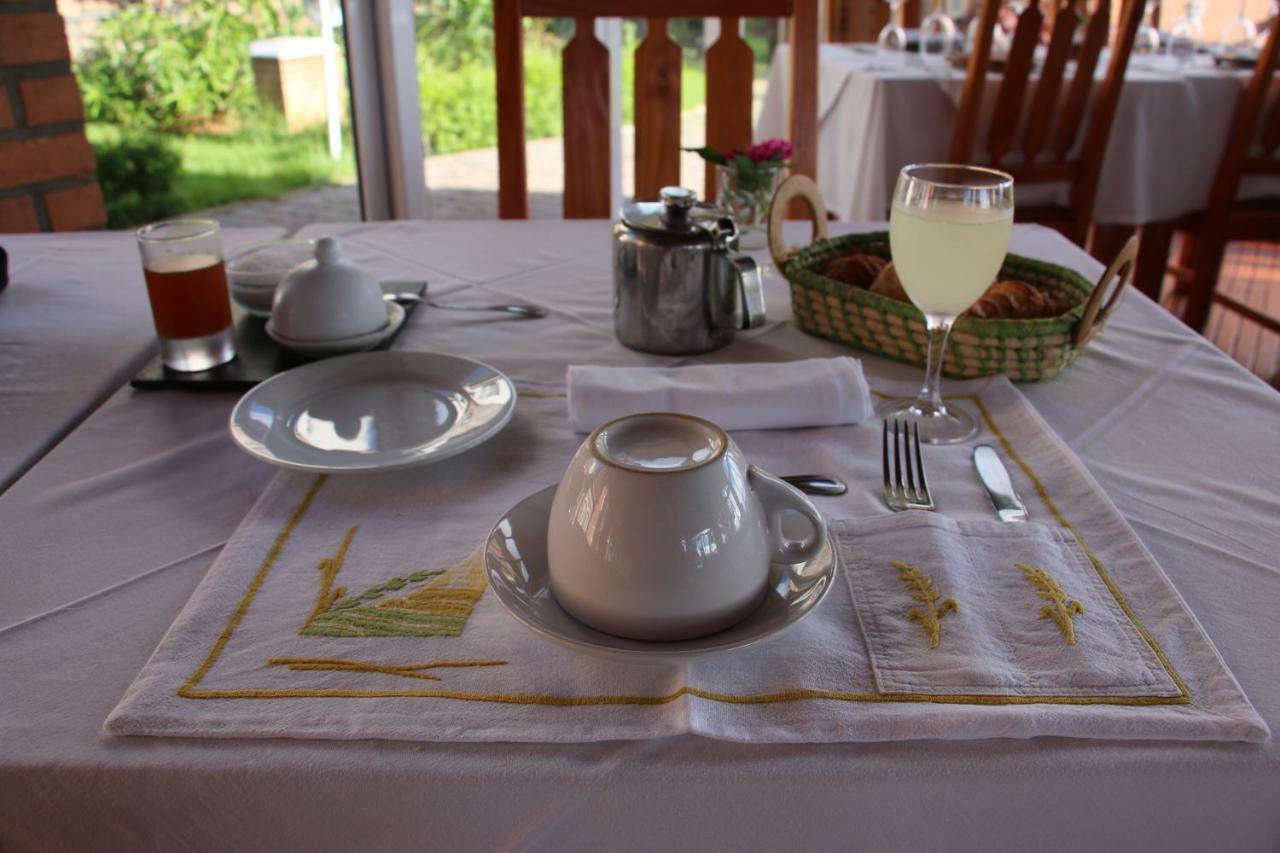 La Riziere Hotel Fianarantsoa Buitenkant foto